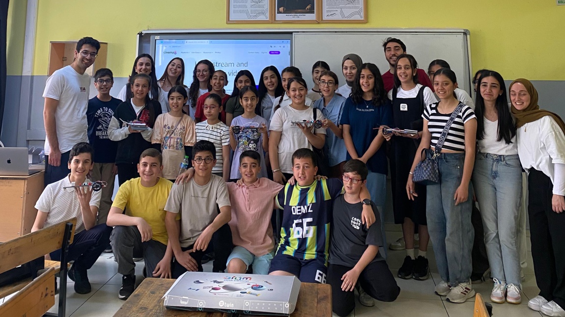 YGA BİLİM SEFERBERLİĞİ İLE ROBOTİK KODLAMA ÇALIŞMASI